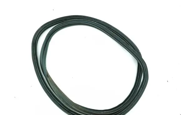 KIA Niro Trunk rubber seal (body) 