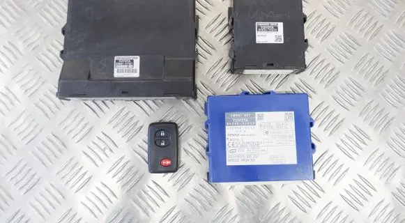 Engine ECU kit and lock set