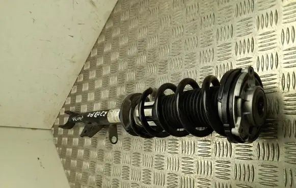 BMW 5 G60 G61 Front shock absorber with coil spring 5B3E081