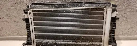 Volkswagen Golf VI Radiator set 1K0121251AB 1K0145803BP