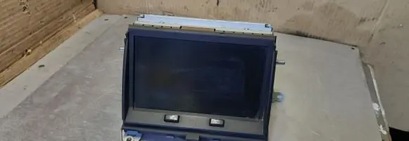 Land Rover Discovery 3 - LR3 Screen/display/small screen 9H22-10E889-AA