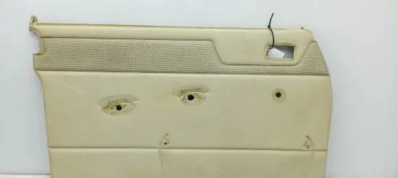 Mercedes-Benz COMPAKT W115 Front door card panel trim