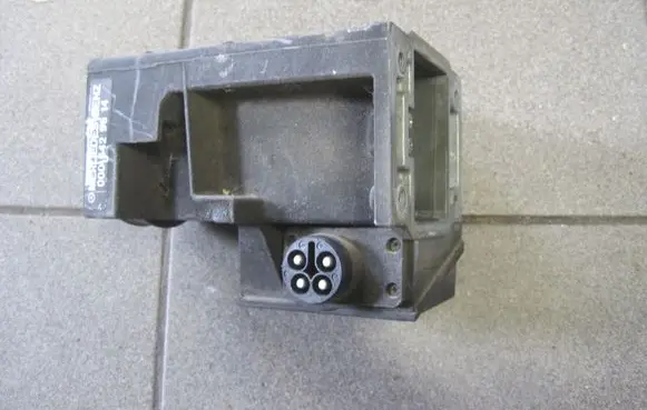 Mercedes-Benz S W140 Mass air flow meter 0005429614