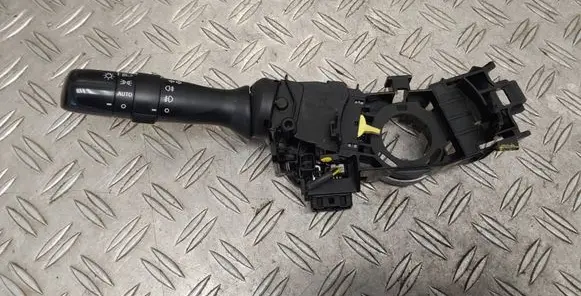 Toyota Verso Indicator stalk 05190 17F373 H58