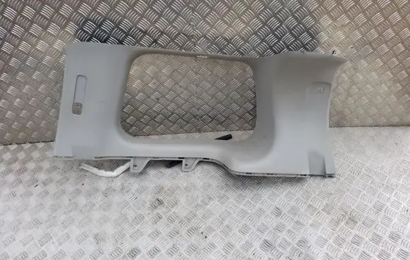 Nissan Pathfinder R51 (D)pillar trim (top) 84940EB600