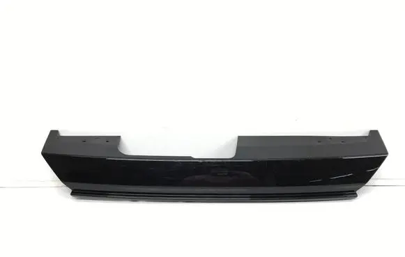 Volvo XC60 Rear bumper trim bar molding 32136217 AER2R