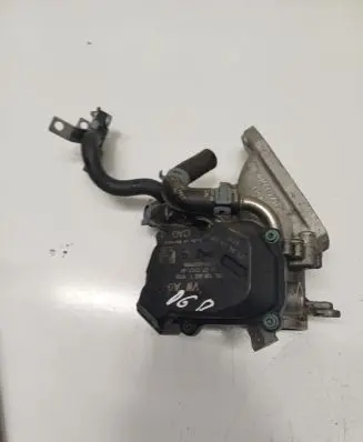 Volkswagen Golf VII Throttle valve 04L128063T