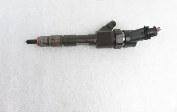 Renault Laguna II Fuel injector 0445110110B 8200100272