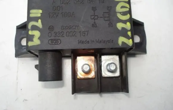 Mercedes-Benz E W211 Fuse box set