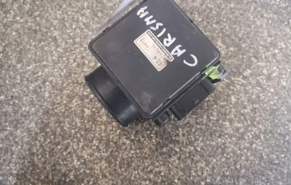 Mitsubishi Carisma Mass air flow meter E5T05271