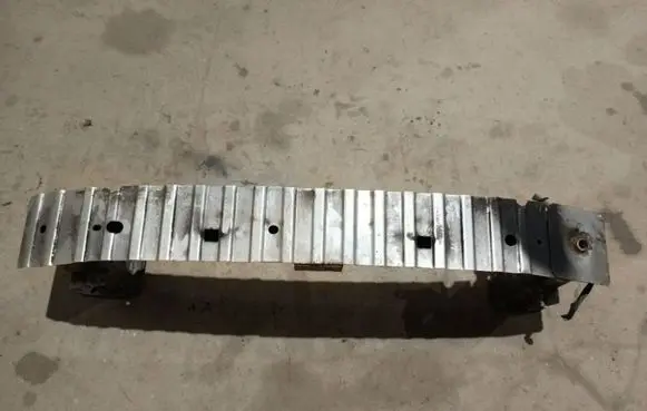 Mazda 3 I Front bumper cross member