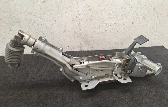 Ford Transit Steering wheel axle set BK213C529GA