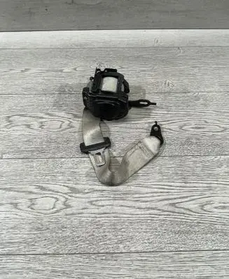 BMW 5 G30 G31 G38 Rear seatbelt S3743004304 17B038KA1286