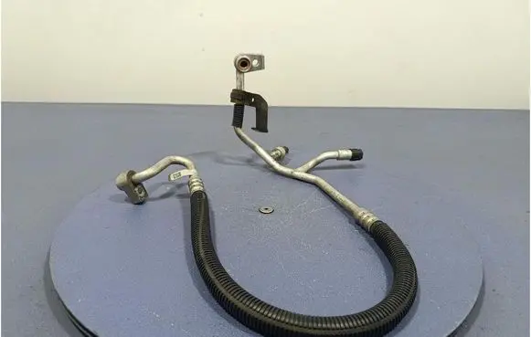 Ford Mondeo MK I Air conditioning (A/C) pipe/hose E1GH19N602BB