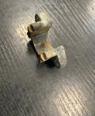BMW 5 E60 E61 Fuel Injector clamp holder