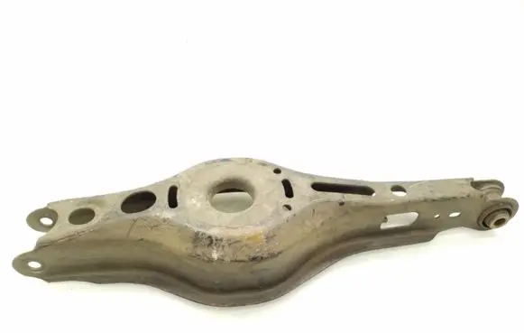 Toyota C-HR I Rear upper control arm/wishbone