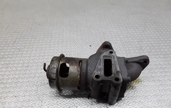 Honda CR-V EGR valve