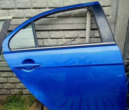 Mitsubishi Lancer X Rear door