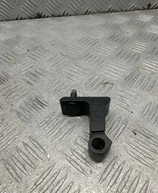 Audi Q7 4M Front door lower hinge 
