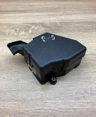Audi A4 S4 B5 8D Fuse box set 8D1941824