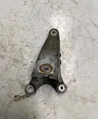 Audi A4 S4 B7 8E 8H Engine mounting bracket 8E0199308AN