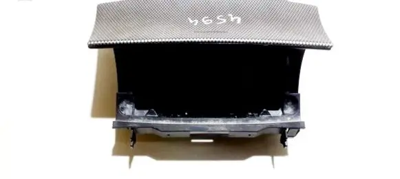 Mercedes-Benz C W203 Car ashtray a2036800852