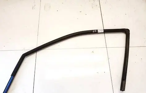 Peugeot 406 Rubber seal front coupe door 10h39