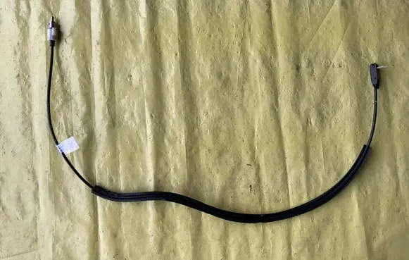 Mercedes-Benz C AMG W204 Gear shift cable linkage A2302670164