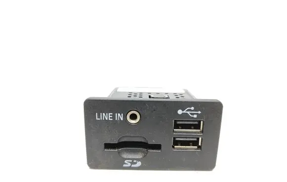 Ford Ranger USB socket connector C1BT14F014AE 28215558426