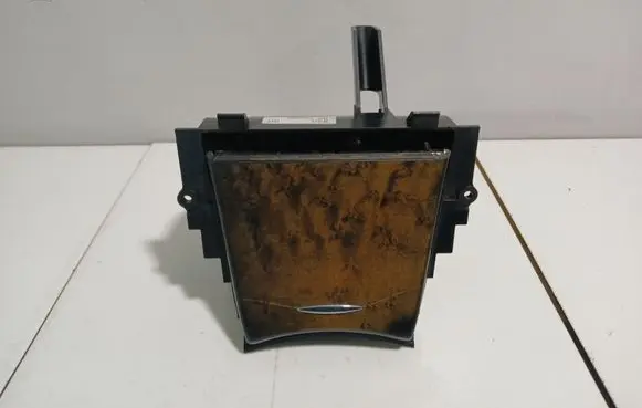 Mercedes-Benz E W211 Car ashtray A2116800350