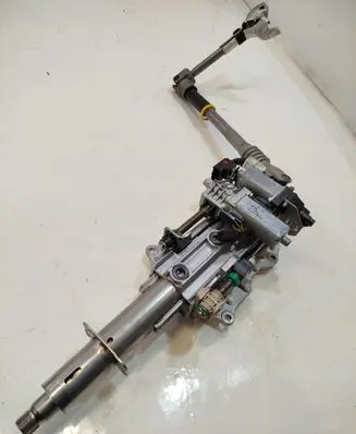 Maserati Ghibli Steering wheel axle 06700317590.