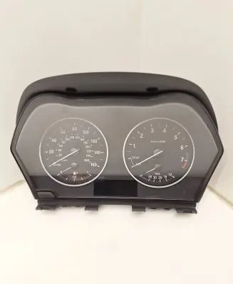 BMW X1 F48 F49 Speedometer (instrument cluster) 62106805181 6805181 1764941