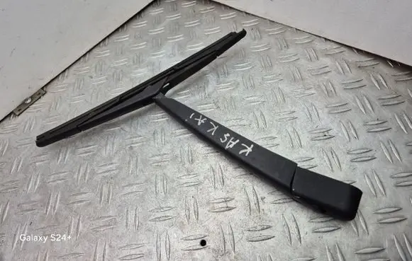 Nissan Qashqai+2 Rear wiper blade arm 28781JD00A