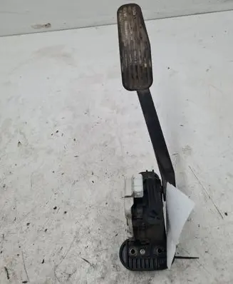 Volvo S60 Accelerator throttle pedal 00776918