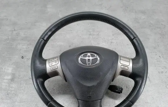 Toyota Auris 150 Steering wheel