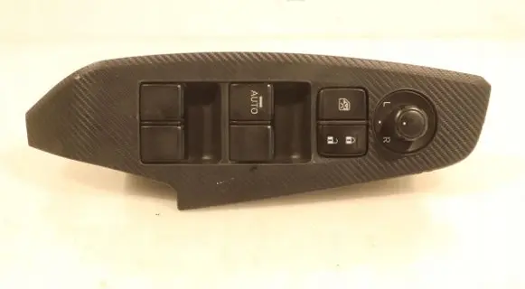 Mazda 3 III Electric window control switch BJS7684L6