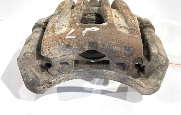 Jeep Cherokee III KJ Front brake caliper 