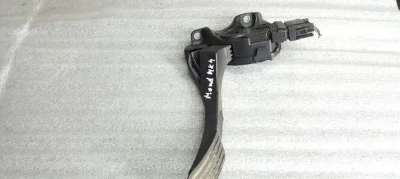 Ford Mondeo MK IV Accelerator throttle pedal 6G929F836SC
