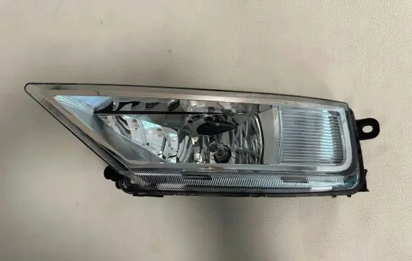 Volkswagen Tiguan Front fog light 5NA941699AQ99