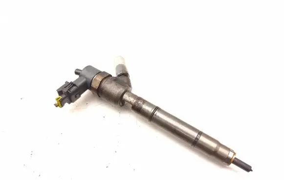 KIA Sportage Fuel injector 338002A800 0445110411
