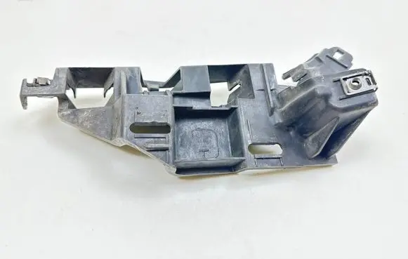 Peugeot 307 Front bumper mounting bracket 43779D