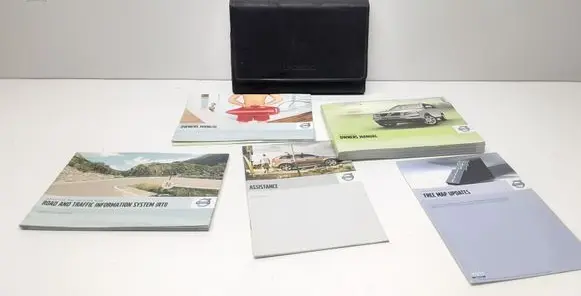 Volvo XC90 Owners service history hand book 