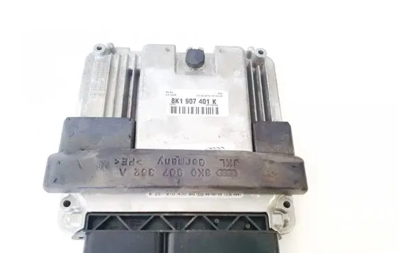 Audi A5 8T 8F Engine control unit/module 8k1907401k 10.09.2009