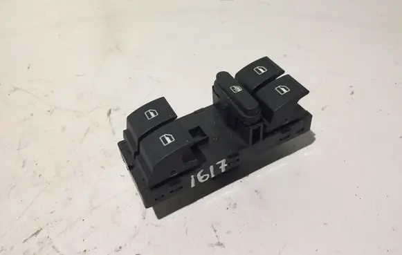 Volkswagen PASSAT B6 Electric window control switch 1K4959857B