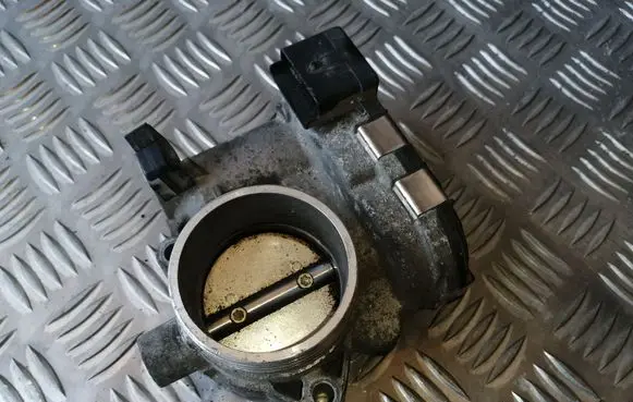 Peugeot 307 Throttle valve 0280750085