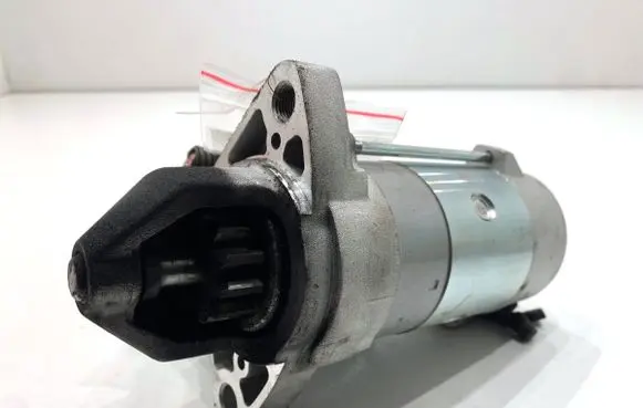 Toyota Avensis T270 Starter motor