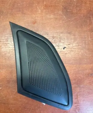 Dodge RAM Front door speaker cover trim 58363D 6EZ29TRMAD