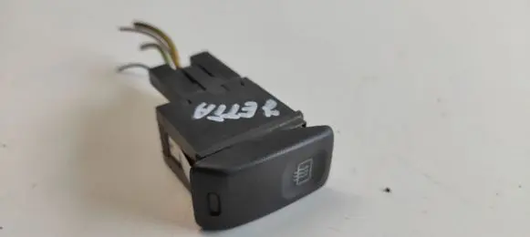 Volkswagen Jetta II Windscreen/window heater switch 357971837 3190