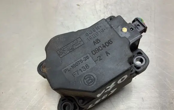 Volvo V70 Air flap motor/actuator 19E616 PL1607526 090406