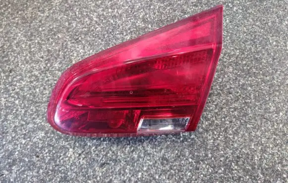 KIA Ceed Tailgate rear/tail lights